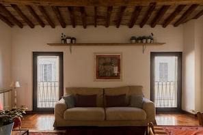 08_Charme Holidays Monti Sweet Apartment Rome Rental