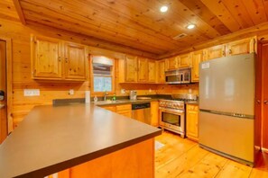 "Very nice and clean cabin in the middle of the woods." -Nick