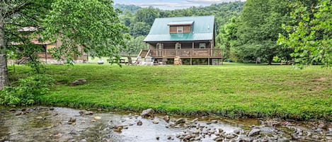 Awesome Creekside location