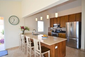 Kitchen (1)