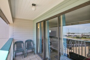Ready. Set. Relax. - Your vacation starts the minute you step inside Casa del Mar 257 - La Costa. Enjoy!