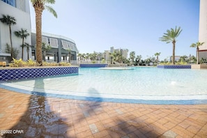 1st floor pool