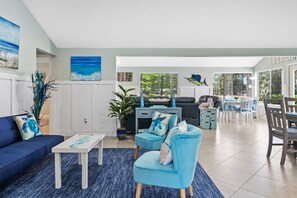The beachy decor is bright, fun & beautiful!
