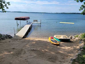 Beach w/ paddle board, paddle boat & lily pad