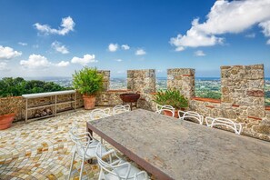 Building Exterior, Garden, Outdoor