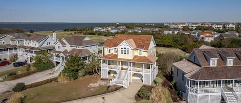 Soundbreeze Sunset | Front Exterior