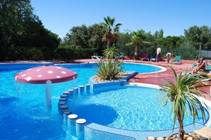 Piscine maison de vacances