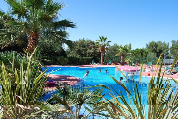 Holiday Home Swimming Pool