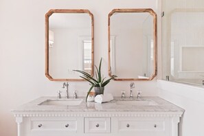 Master Bathroom Vanity