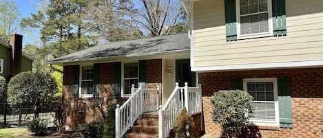 View of the front exterior of the home