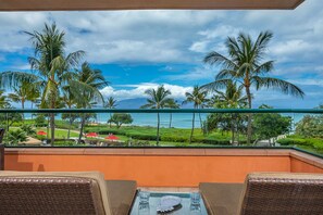 Tropical Maui views at every turn