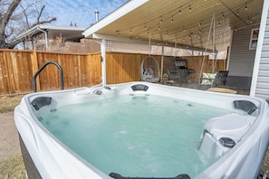 Hot tub