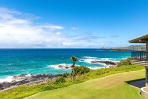 Feel the pulse of paradise where rugged shoreline meets the rhythmic shimmer of endless aquamarine    KBV-26B1