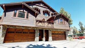 Building, House, Garage, Cabin, Transportation