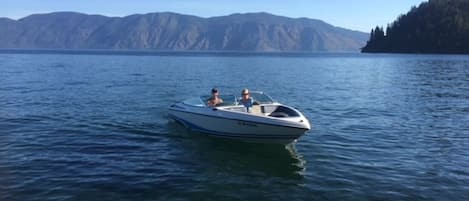 Enjoy boating and fishing on beautiful and crystal clear Lake Pend Oreille. 