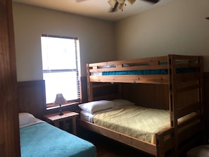 Second bedroom 