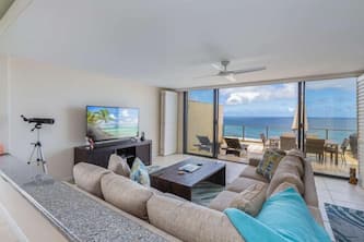Hawaii Life Rentals Presents Puu Poa 307