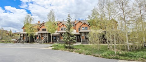 Kicking Horse Lodges looking West