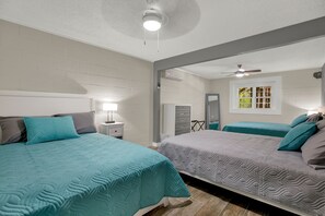 Downstairs Bedroom with 2 Queen size beds and 1 Full size bed sleeps 6 guests