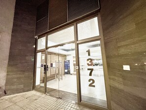 施設の正面