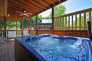 Bain à remous extérieur
