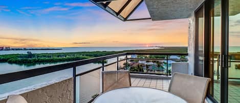 You may never forget the sunsets from the open 12th floor balcony of this Boardwalk Caper Penthouse.
