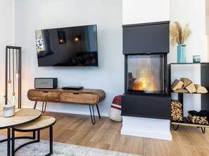 Haus Hygge mit Kamin, Sauna, Whirpool, Garten OFC 19