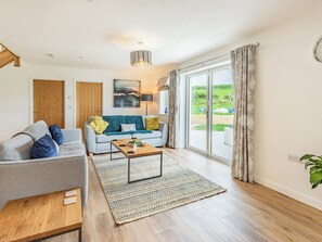 Living area | Gorwelon, Aberaeron