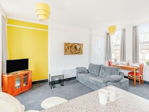 Open plan living space | Shibden Suite - Cow Green Halifax, Halifax