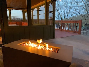 Cozy gas fire pit