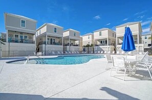 Spacious resort style community pool to enjoy