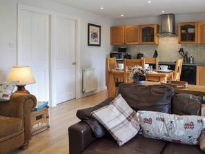 Open plan living space | The Sheep Shed - East Yorkshire Cottages, Bridlington