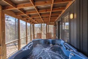 Bain à remous intérieur