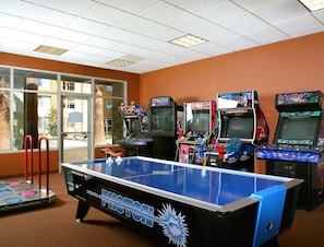 Spielezimmer