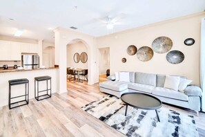 Living room with modern furnishings