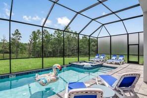 Private Pool & Patio