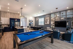 Spielezimmer