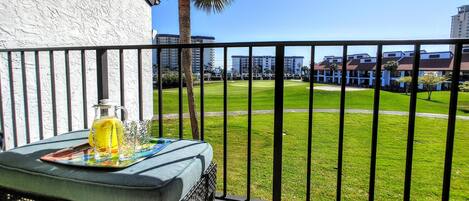 BEST Villa Views overlooking 1st hole and peek-a-boo Gulf Views!