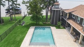 Brand new Massive pool overlooking the lake!!