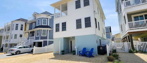 Beautiful Shore View Home