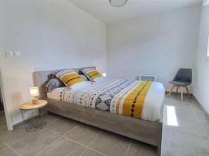 The bedrooms are comfy! Bedding configurations vary.