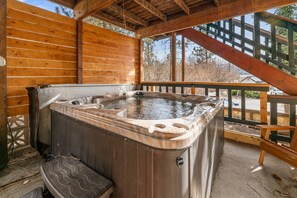 Bain à remous extérieur