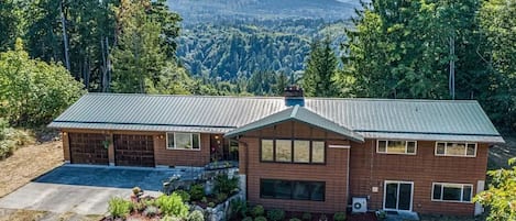 Deer Park Retreat, nestled in the foothills of the Olympic Mountains