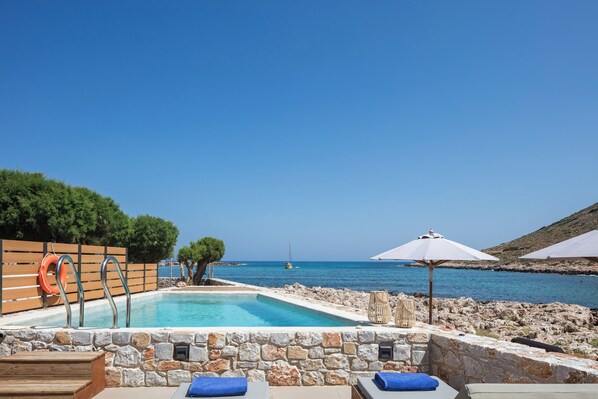 Private 14 sq.m pool with built-in hydro massage jets.