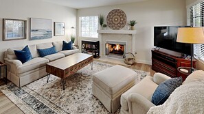 Living Room with TV and Fireplace