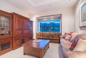 3 Penthouse 702 Living Room 3