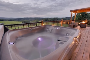 Get ready to unwind and relax in this luxurious hot tub!