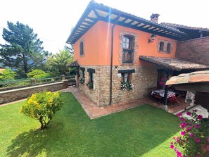 Property building,Garden,Garden view