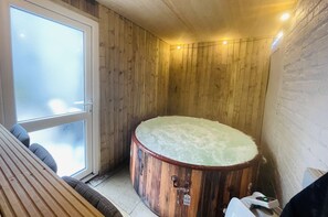 Suite 1 delux