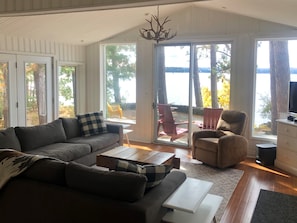 Living room overlooks the lake, with amazing views